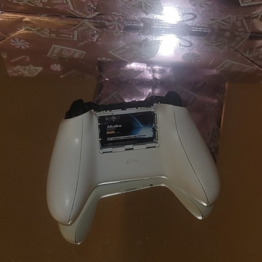 X Box One with Two Controllers - Picture 5 of 5